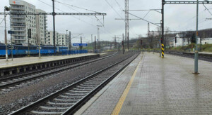 Nádraží Praha-Libeň, nástupiště 2, kolej blíž ke staniční budově