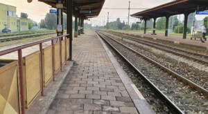 Nádraží v Tišnově a 2. nástupiště u 2. koleje