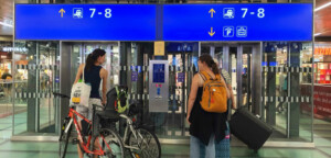 Vídeňské hlavní nádraží: Přístup na 7. a 8. nástupiště