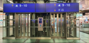 Přístup na 5. a 6. nástupiště na Vídeňském hlavním nádraží