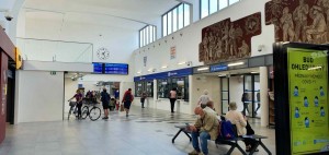 Popis a hodnocení nádraží v Kolíně