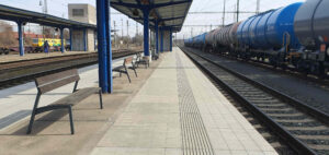 Nymburk hlavní nádraží, Nástupiště 2 / kolej 8