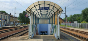 3. nástupiště na nádraží v Zaječí