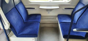 Sedadla ve voze RegioPanter 640