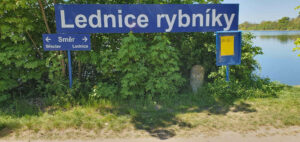 Železniční zastávka Lednice - rybníky
