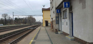 Záchody na nádraží v Hulíně