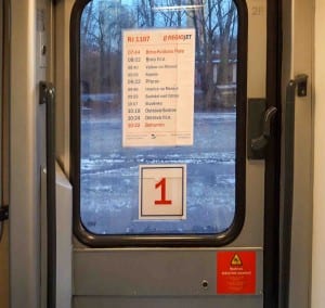 Jak otevřít dveře do vlaku Amz 19-90