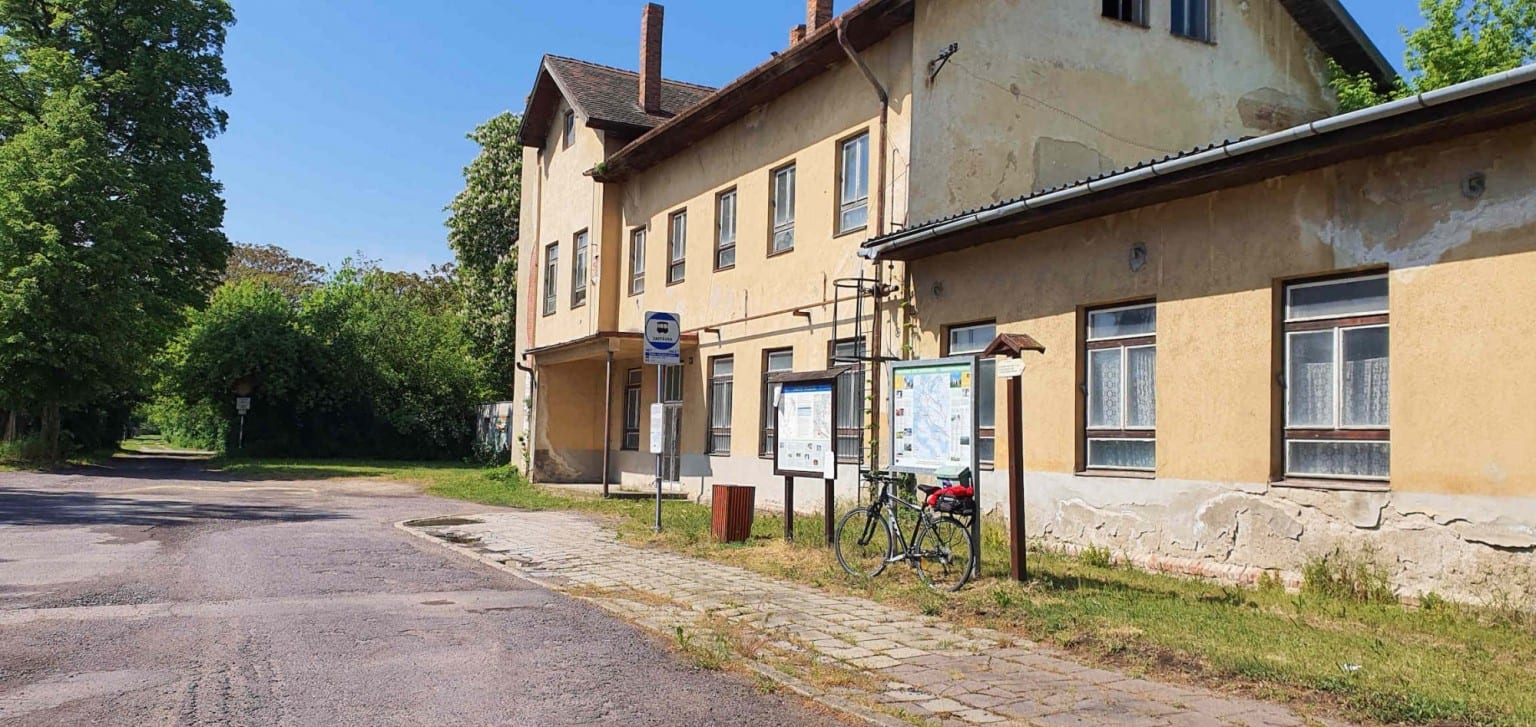 Šatov Vlakem jednoduše