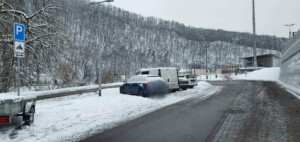 Parkování u nádraží v Bílovicích nad Svitavou