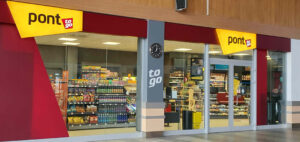 Čekárna a služby na nádraží v Havlíčkově Brodě