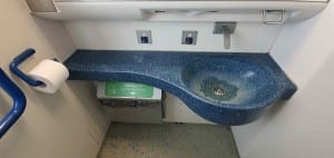 Záchod ve vlaku Arriva 846