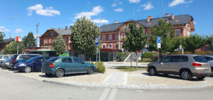 Cesta na nádraží ve Veselí nad Lužnicí