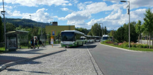 Autobus Frýdlant n.Ost., žel.st.