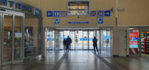 Příchod k vlaku Prostějov hl. nádraží