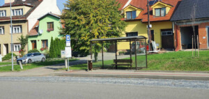 Zastávka autobusu Sokolnice, železniční stanice, stanoviště 3