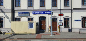 Čekárna, pokladna a záchody na nádraží v Sokolnicích-Telnicích