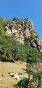 Malá Skála a skalní hrad Vranov