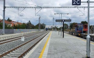 Vlaková stanice Střelice: nástupiště