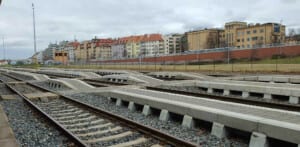 Přístup na vlak v Praze Dejvicích