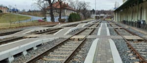 Přístup na vlak v Praze Dejvicích