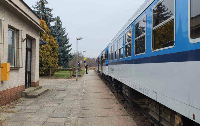 Cesta na vlak v Bohuticích