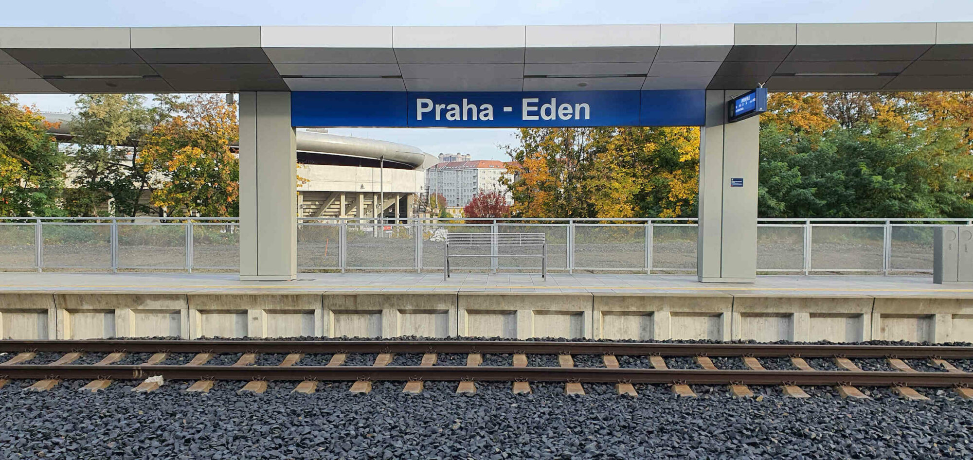 Nádraží Praha-Eden