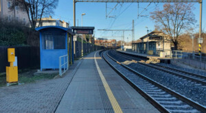 Vlaková zastávka Kolín, nástupiště u 1. koleje