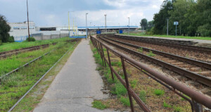 Kyjov, zastávka: Přístup na nástupiště u 2. koleje