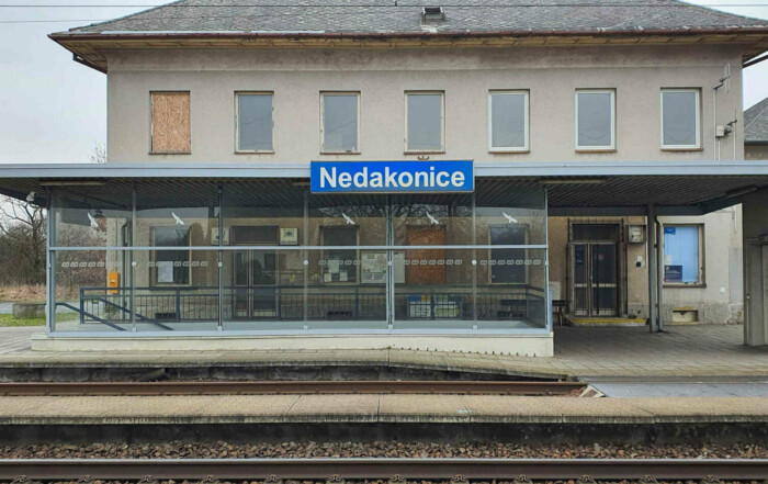 Podchod na nádraží v Nedakonicích