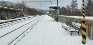 Zastávka Blansko-město, nástupiště u koleje 2, směr Letovice