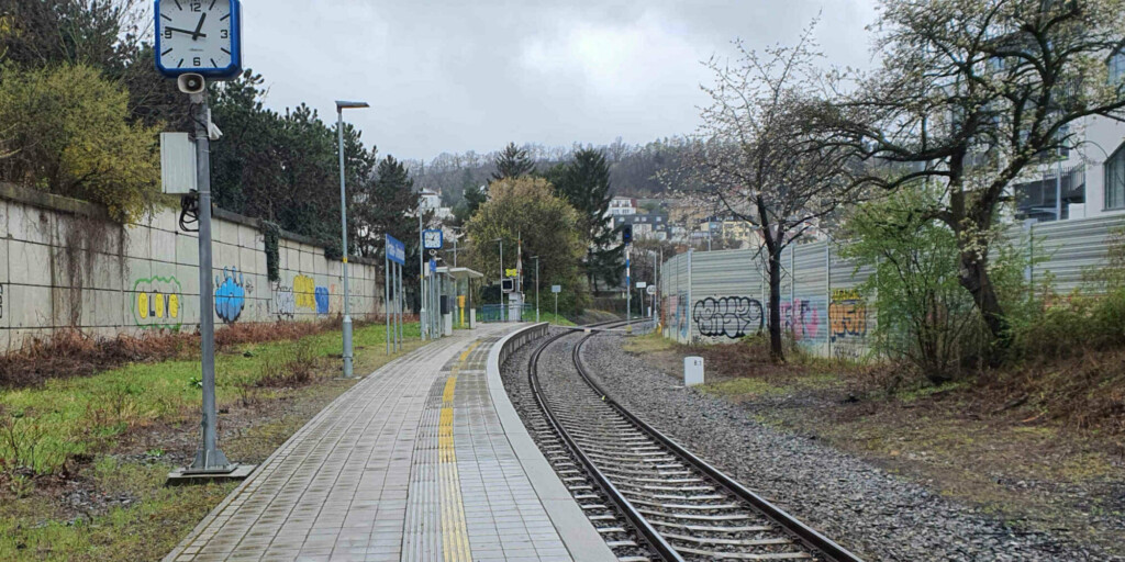 Vlaková zastávka Praha-Jinonice