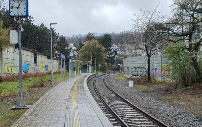 Vlaková zastávka Praha-Jinonice