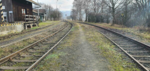 Autobusová zastávka Šebetov, U pily