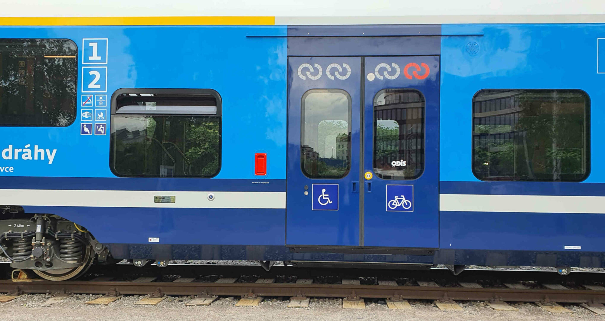 Dveře vozu RegioPanter 640