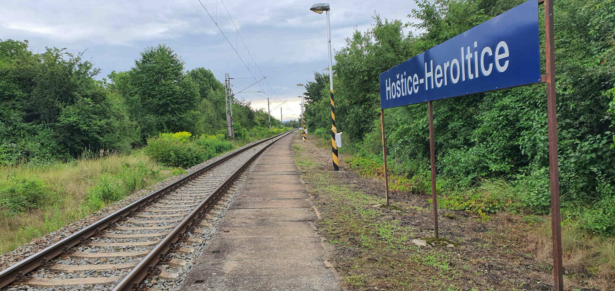 Vlaková zastávka Hoštice-Heroltice