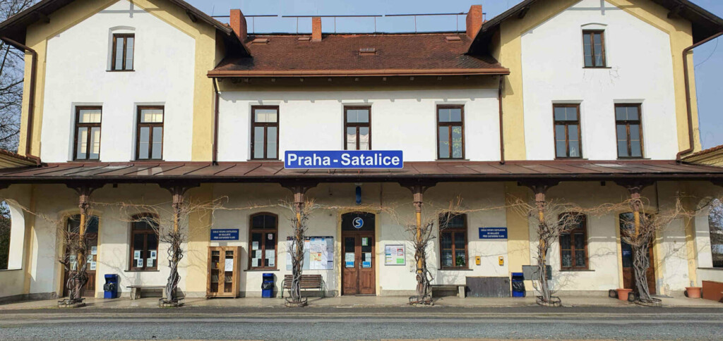 Vlaková stanice Praha-Satalice