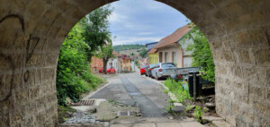 Tunel pod tratí pro pěší v Rousínově