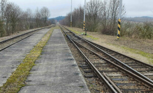 Bystřice nad Pernštejnem, nástupiště u koleje 3