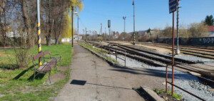 Přechody kolejí na nádraží v Ruzyni
