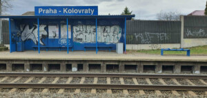 Kolovraty, Přístřešek na nástupišti u koleje 1, směr Benešov