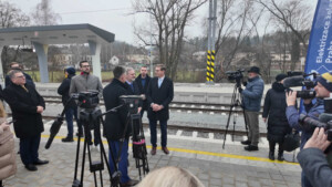 Ze slavnostního uvedení nové trati do Zastávky u Brna do provozu