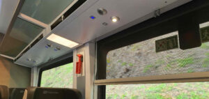 Sedadla ve voze ComfortJet Bdmpz 883