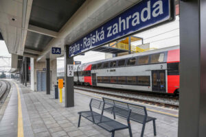 Praha - Rajská zahrada, ilustrační foto ČD