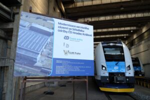 Modernizaci servisního zázemí Střediska údržby v Hradci Králové. Foto ČD