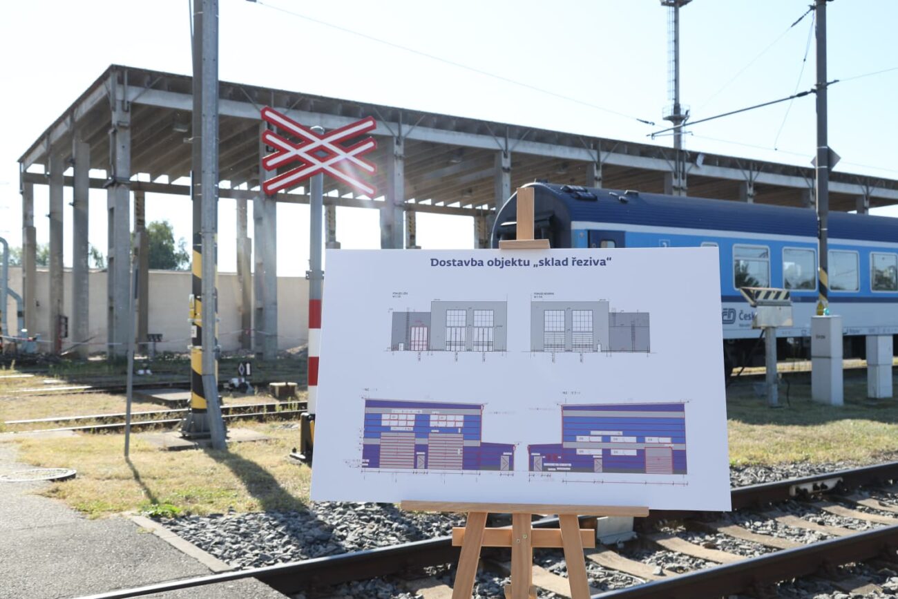 Modernizaci servisního zázemí Střediska údržby v Hradci Králové. Foto ČD