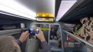 Je to tam, vlak po Česku jede poprvé rychlostí 200 km/h