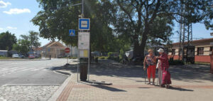 Zastávky autobusů u nádraží v Českém Brodě: BUS Český Brod, železniční stanice