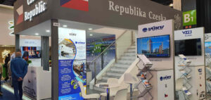 Expozice Asociace podniků českého železničního průmyslu (ACRI) na veletrhu TRAKO 2025