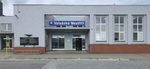 Vlakové nádraží Valašské Meziříčí - kudy na nádraží