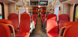 Sedadla jednotky Flirt Stadler